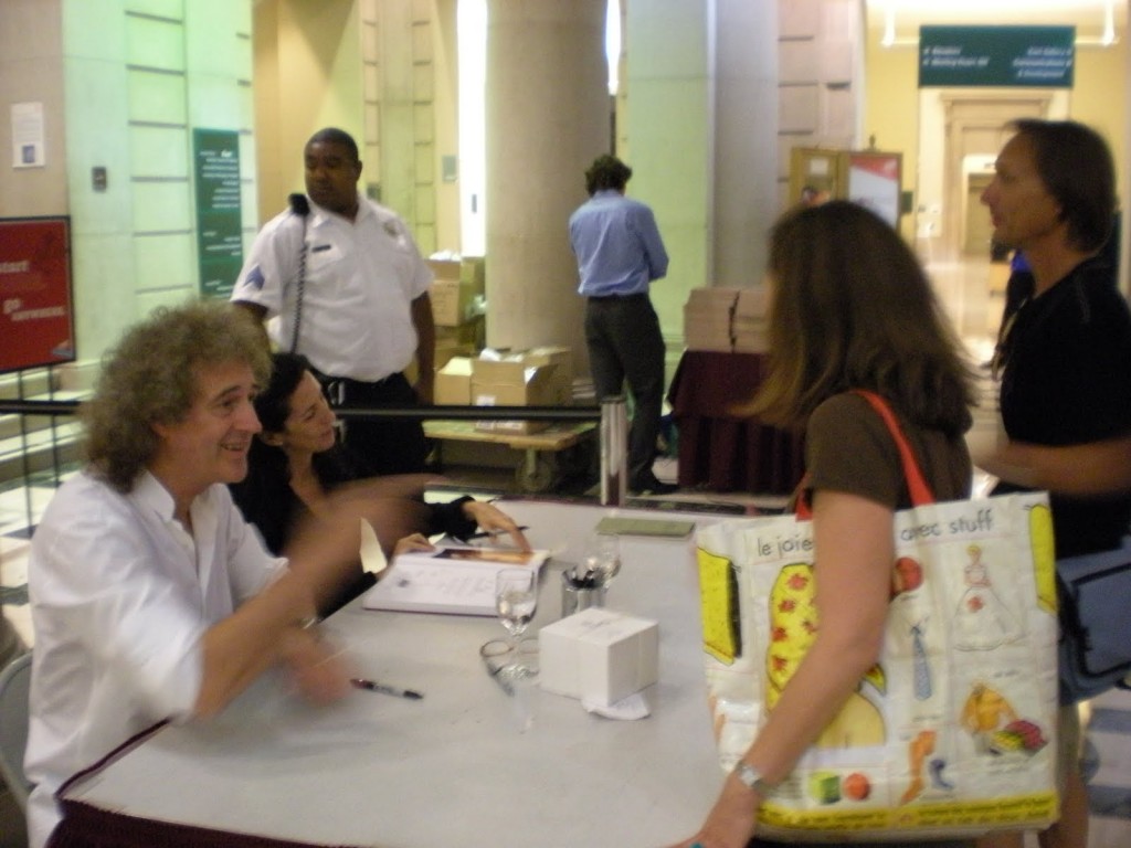 Brian May chats up Amy Linthicum and Tom Warner at his 2010 Philadelphia Library book-signing.